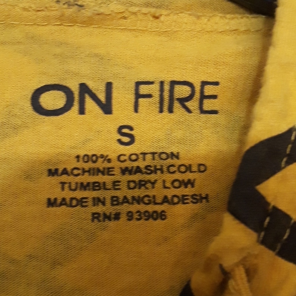 On Fire "Savage" sleeve hooded shirt No offer - Picture 3 of 3